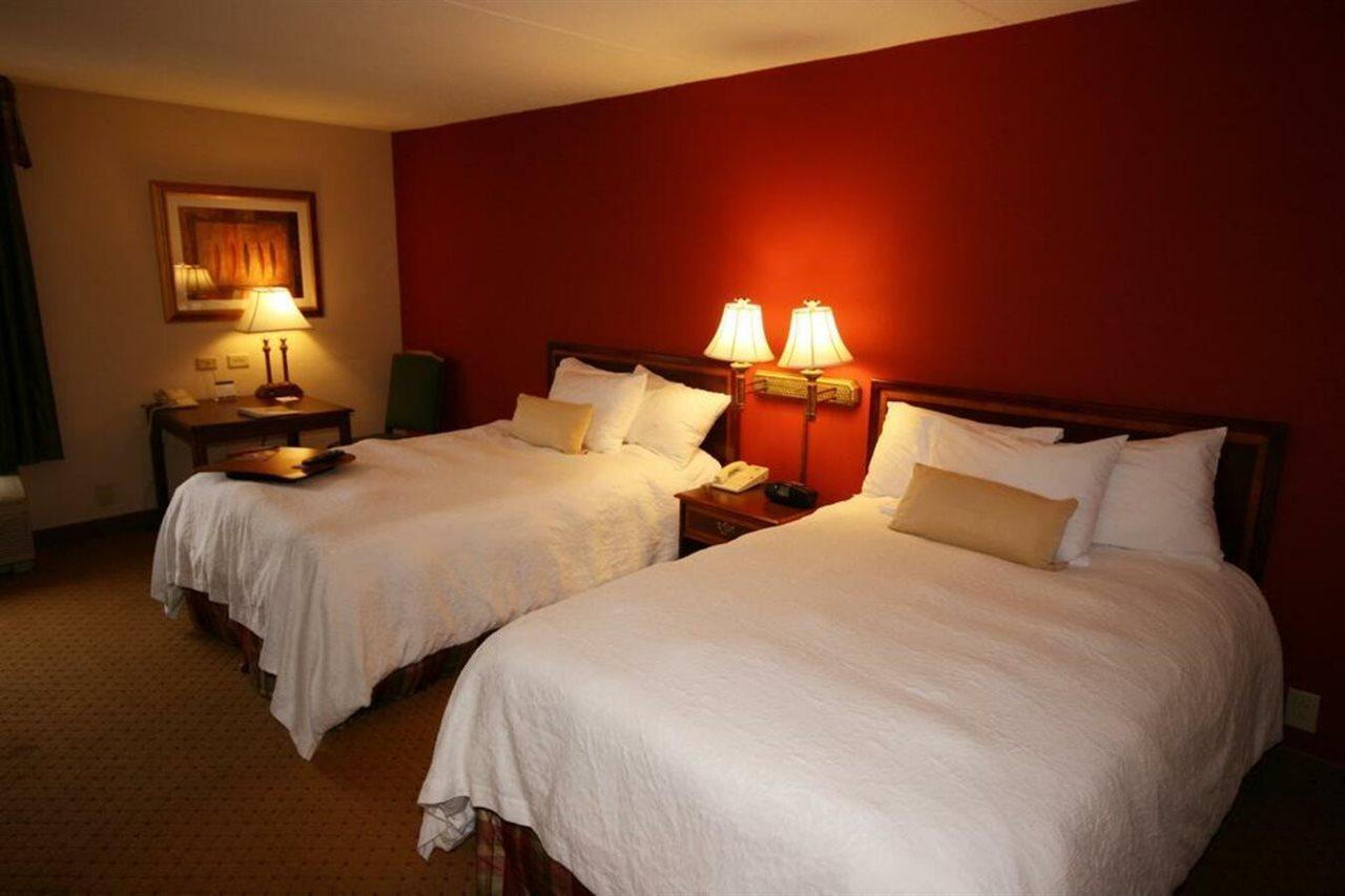 Hampton Inn Pennsville Exterior foto